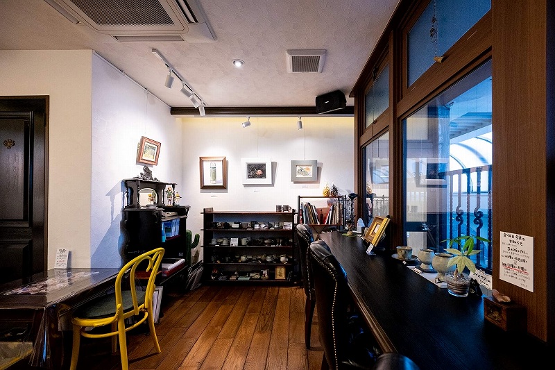 画廊喫茶オアシス